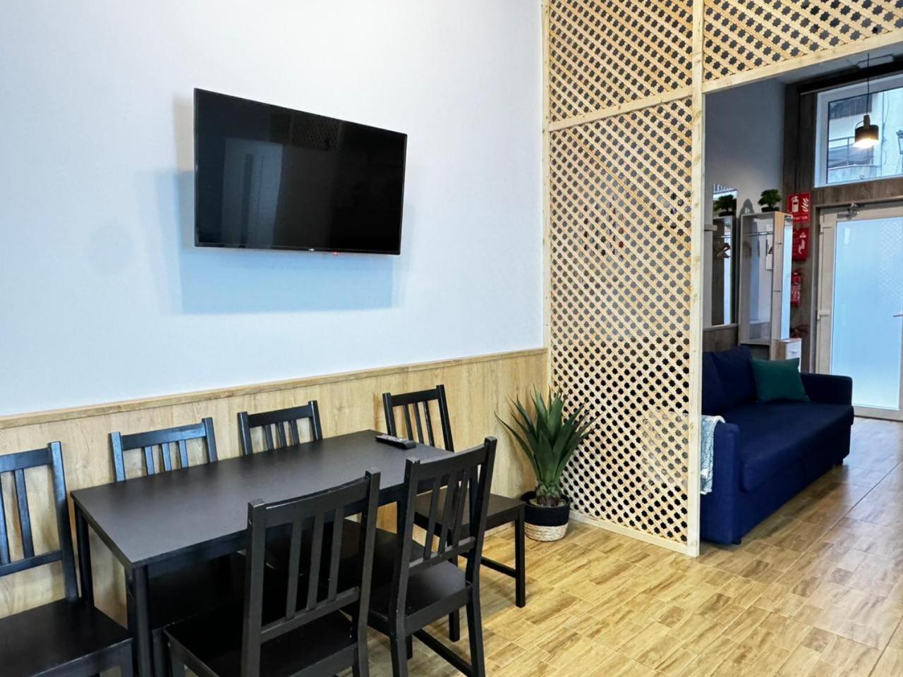 Salom 5 Apartament *