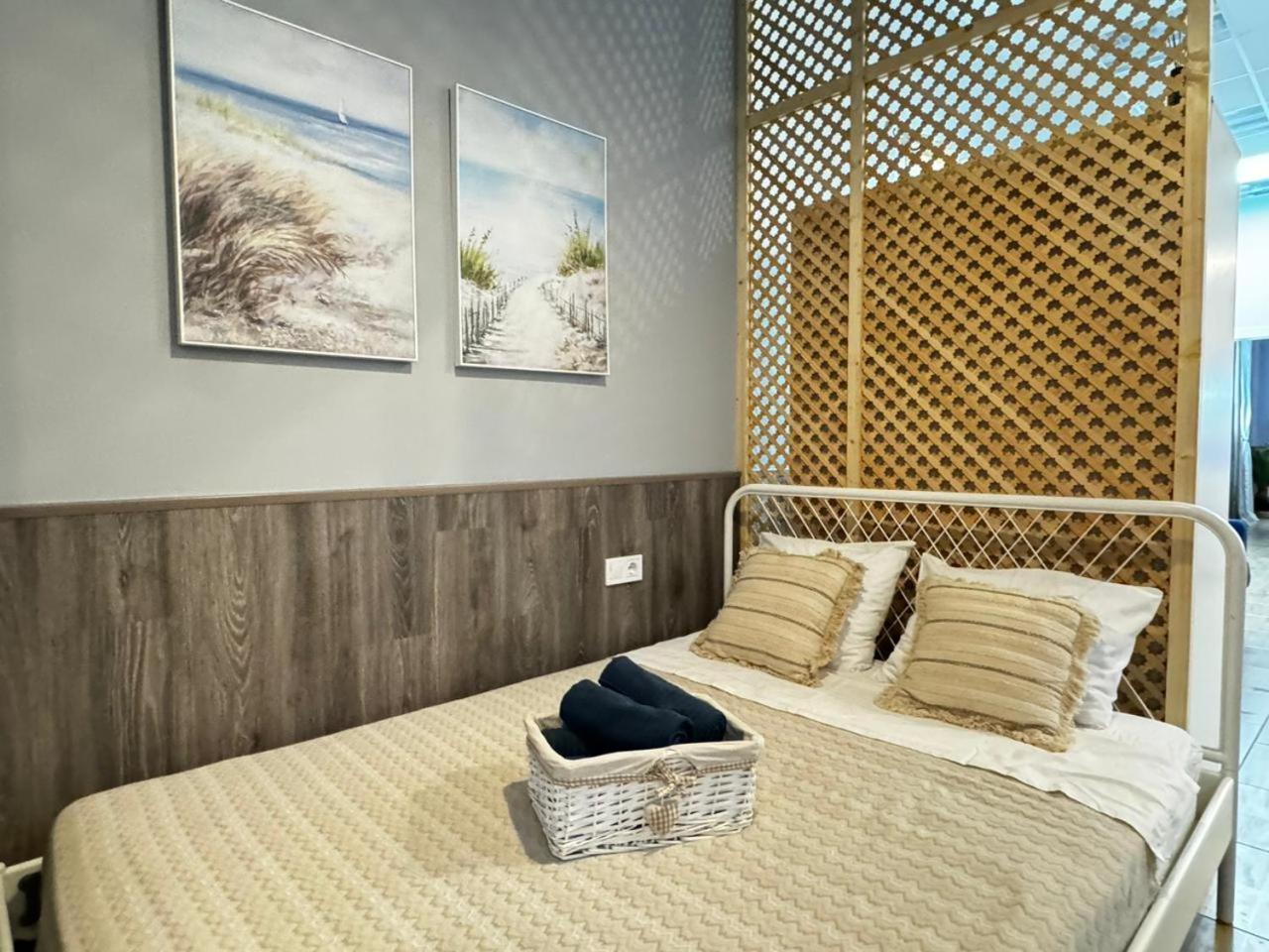 Apartament Salom 5 *